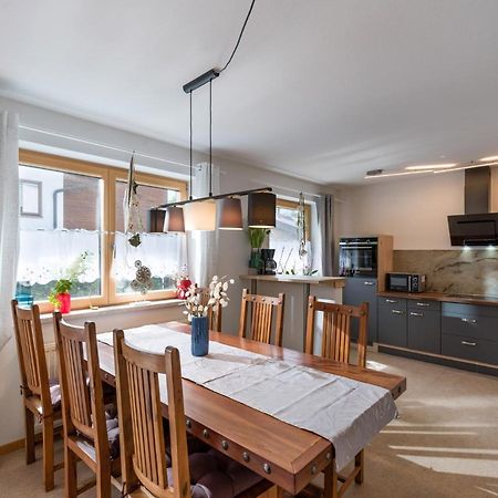 Apartamento Haus Yvonne Hopfgarten im Brixental Exterior foto